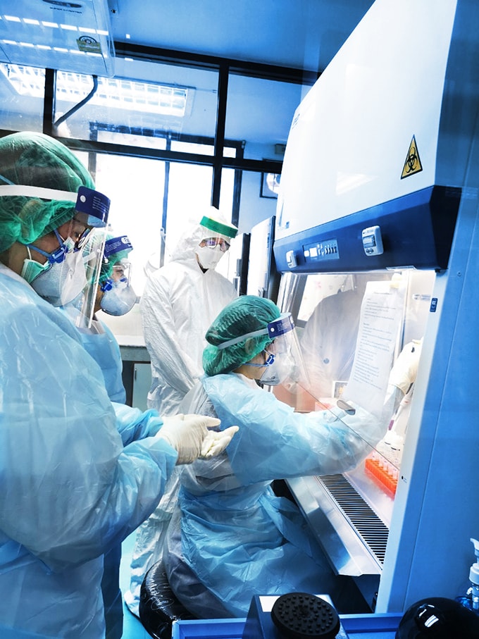 CDC Lab CDC Lab workers