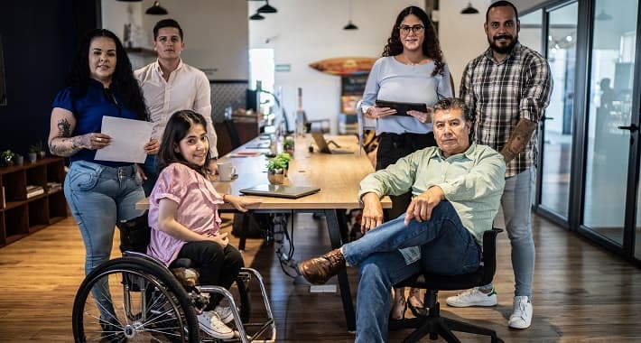 Diverse group of 6 people