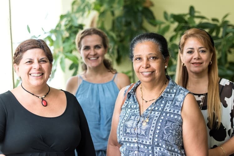 Foto de cuatro mujeres