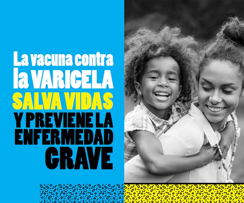 Madre e hija sonriendo