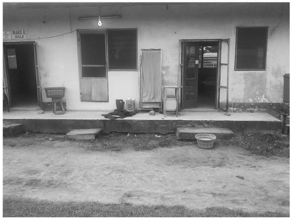 Figure 15.1 Emergency Ebola treatment center