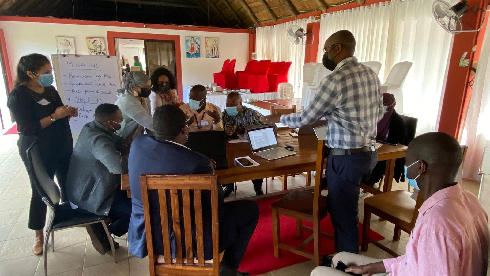Mozambique-Emergency-Response-Main A breakout group of the National Institute of Health (INS) leaders