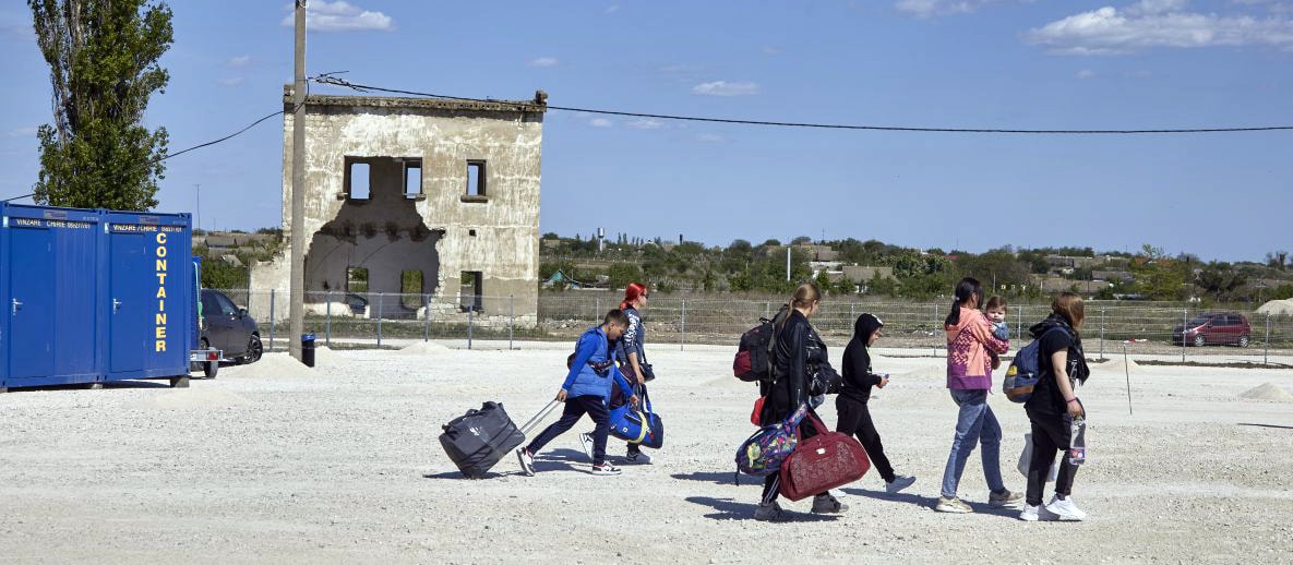 Ukraine Border Crossing A group of Ukrainians carrying luggage as they cross to and from Ukraine at the Palanca border in Moldova.