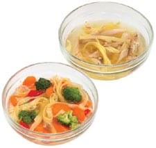 soups-esp.jpg foto de dos tazas de sopa