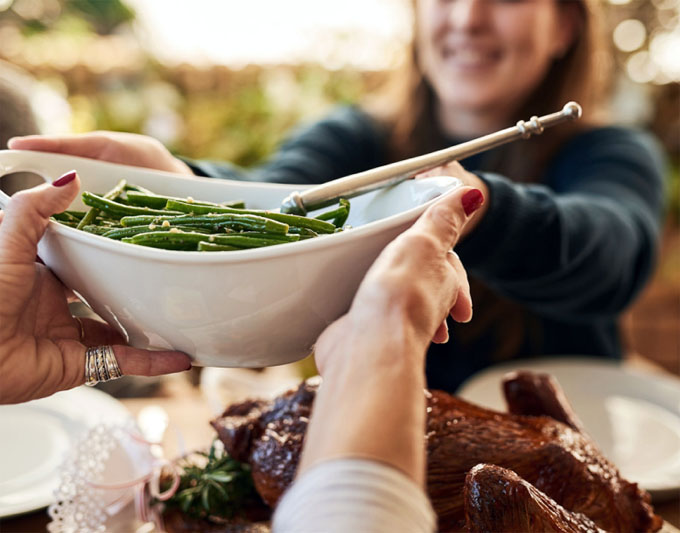 p1119-8-holiday-tips-eat-healthy green beans