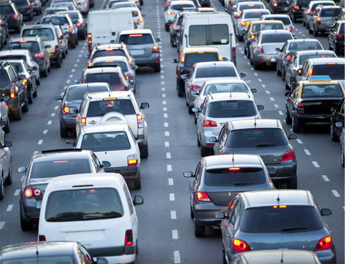 p1119-8-holiday-tips-travel trafffic