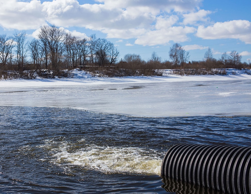 Dirty water discharged into river