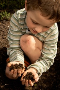 Young children are at risk for <em>Baylisascaris</em> infection as they may be more likely to put contaminated fingers, soil, or objects into their mouths.