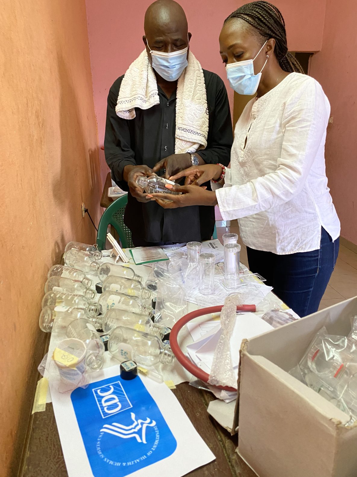 Insecticide_susceptibility_test_using_CDC_bottles Insecticide susceptibility test using CDC bottles