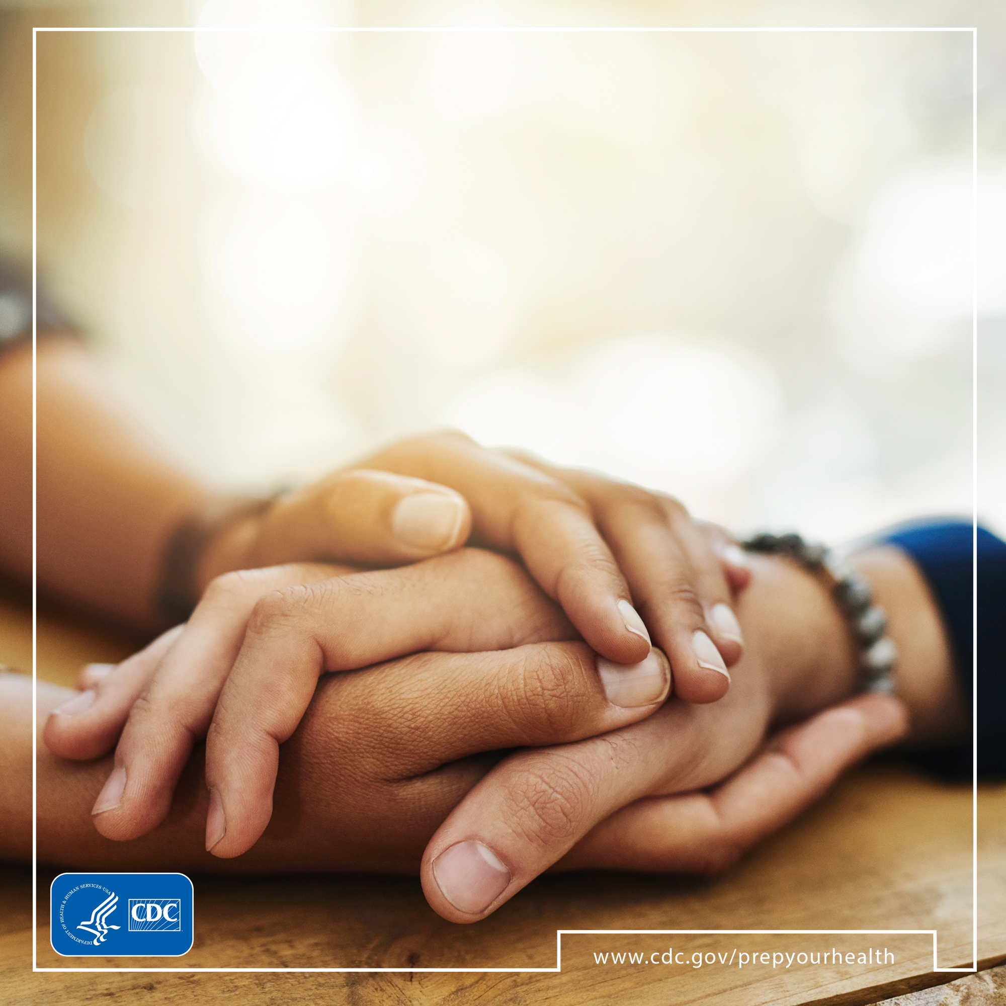 bdb_12 People holding hands