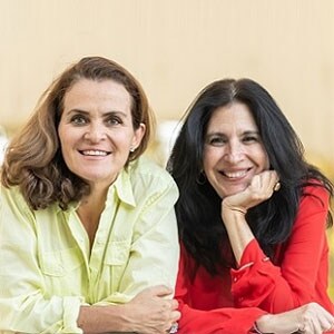 Foto de dos mujeres