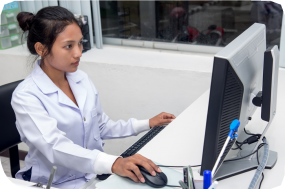 dr doctor analyzing results