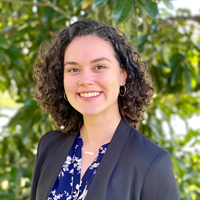 Laura Powis headshot